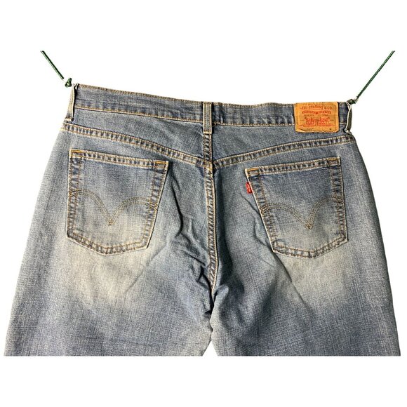 Levis 515 Womens Size 12 M Noveau Bootcut Jeans Light Wash Low Rise Stretch Blue - Picture 3 of 8